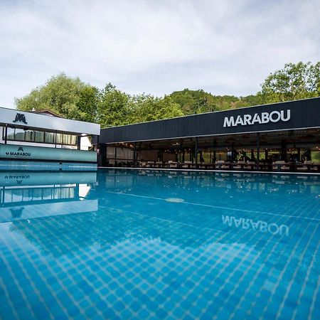 Marabou Resort 布拉索夫 外观 照片